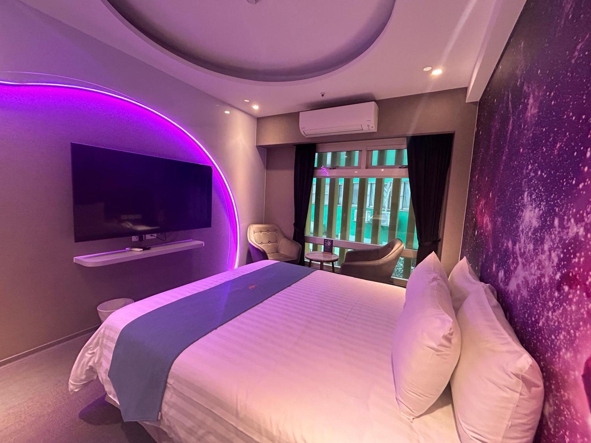 Bentley Hotel Чжунли Екстериор снимка